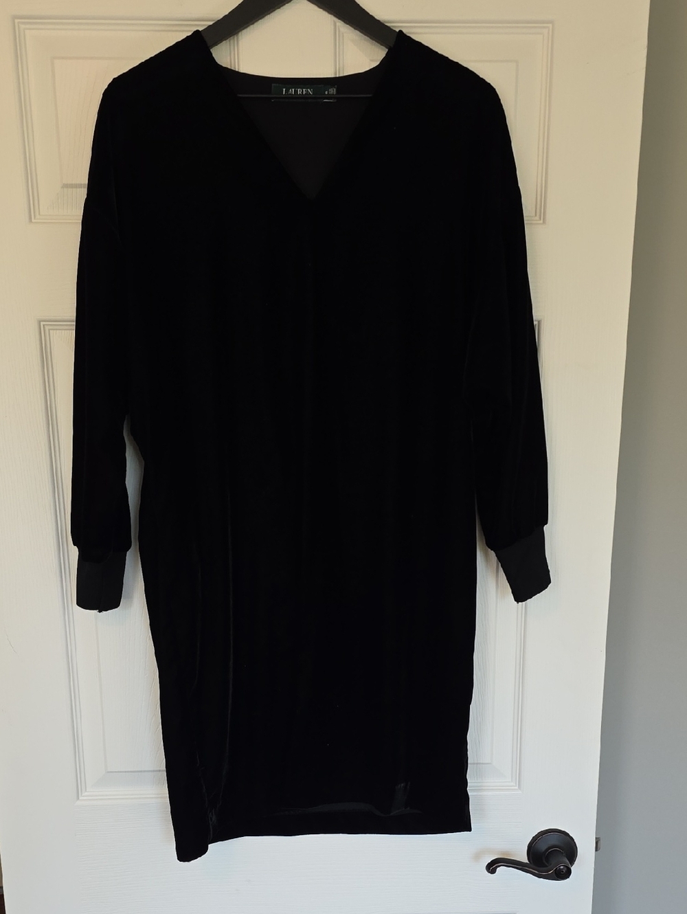 Lauren Ralph Lauren Black Velvet Long Sleeve Shift Dress